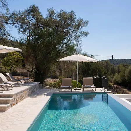 别墅 Nina S Summer House A Brand-new Seaview Sanctuary *